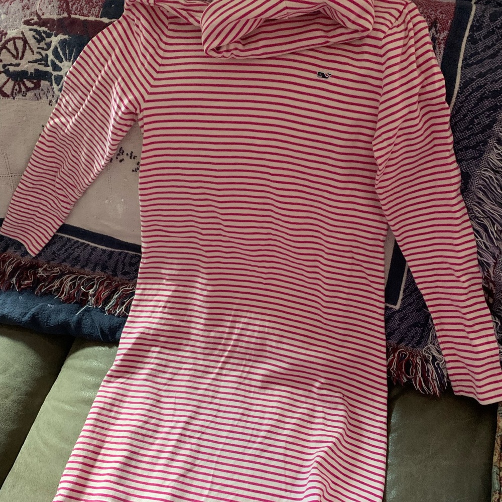 Vineyard vine XL girls turtle neck dress